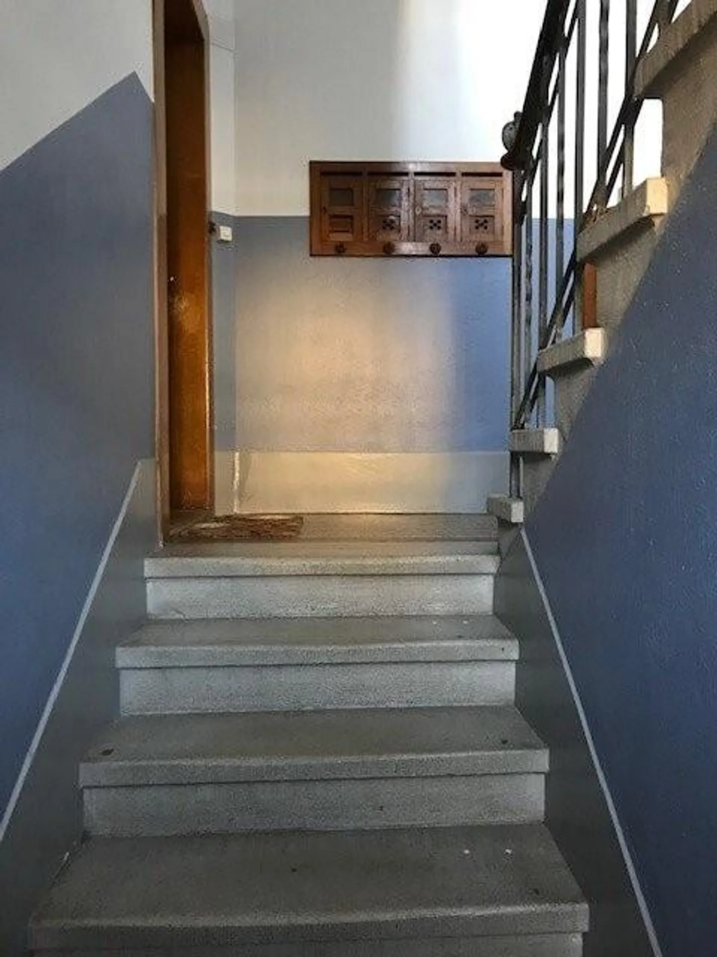 Befristet wohnen in 2-Zimmer-Altbauwohnung - Foto 2 von 12