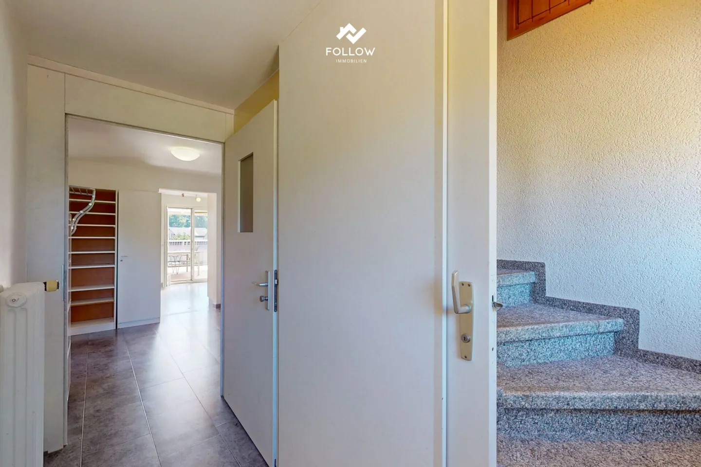 Living, working or renting - a house full of possibilities - Photo 5 of 22