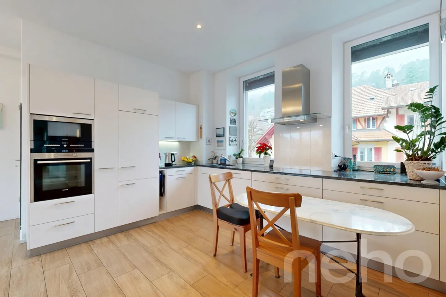 Stylish Loft Apartment in Prime Location - Photo 3 of 12