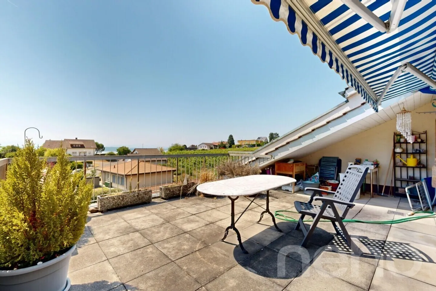 Penthouse de 4,5 pièces avec 123m² et terrasse de 37m² avec vue panoramique - Photo 12 sur 12