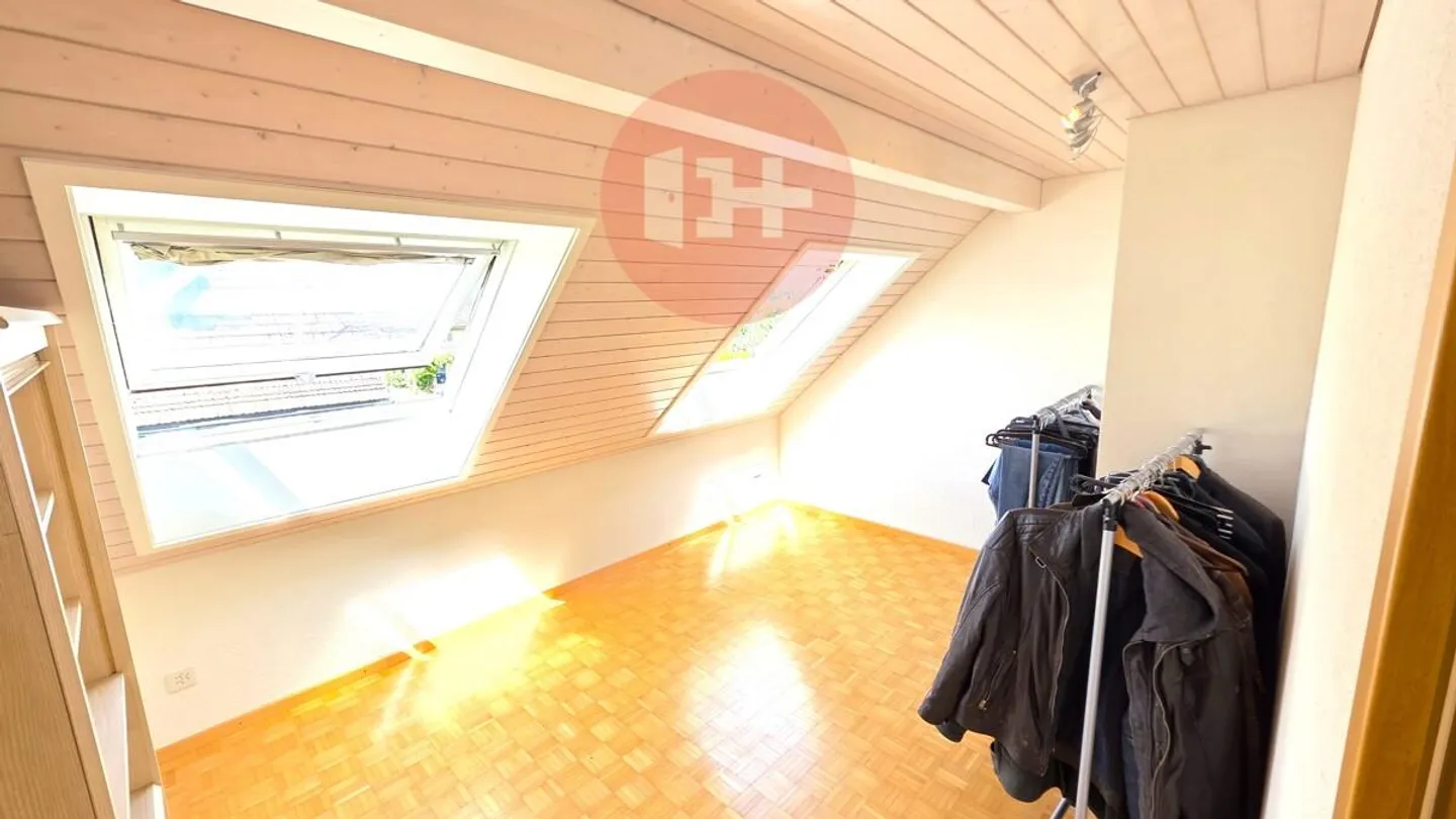 Charmante 5.5-Zimmer Maisonette - Foto 8 von 10