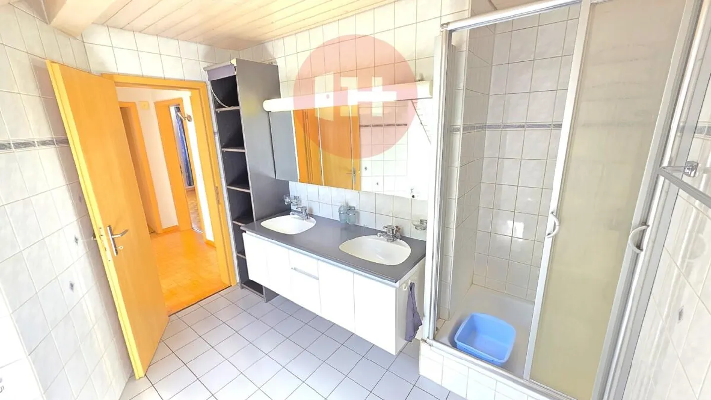 Charmante 5.5-Zimmer Maisonette - Foto 9 von 10