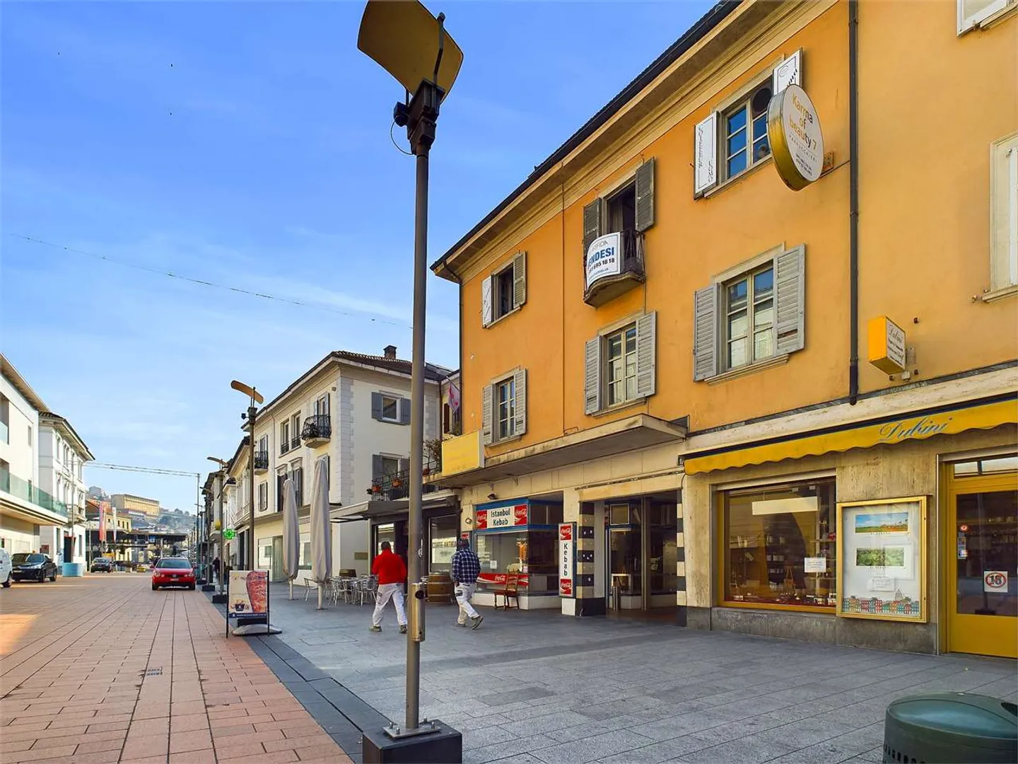 Edificio altamente redditizio in vendita a Chiasso - Foto 3 di 13