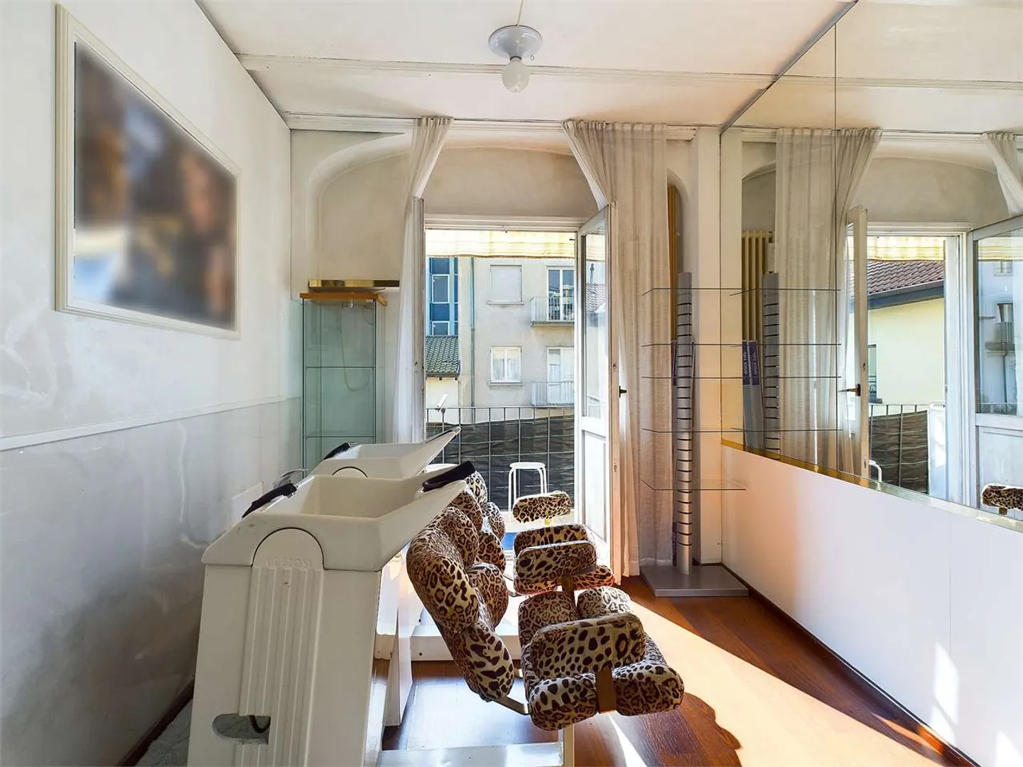 Edificio altamente redditizio in vendita a Chiasso - Foto 4 di 13