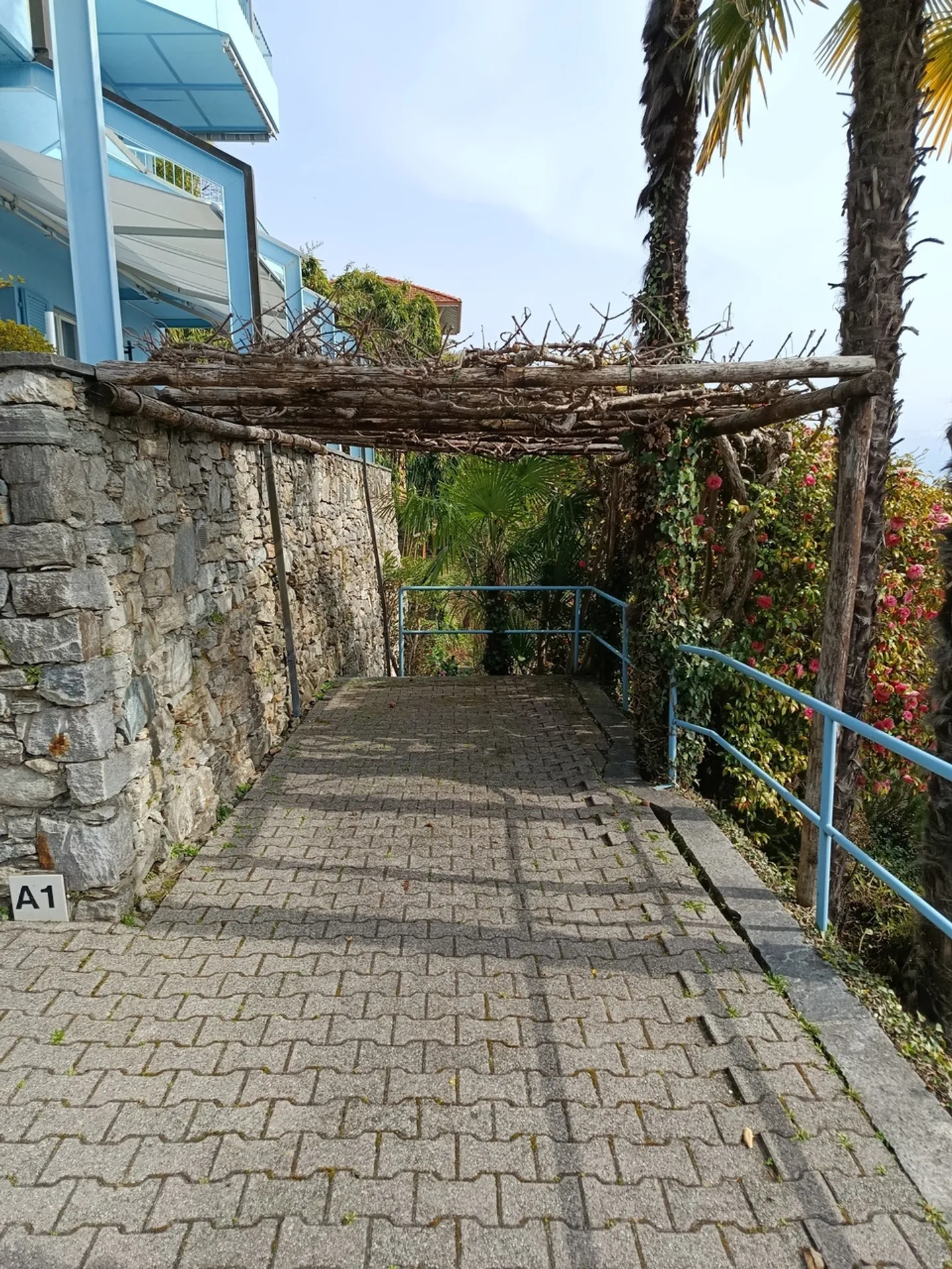 Appartement Charmant avec Vue sur le Lac - Photo 15 sur 33