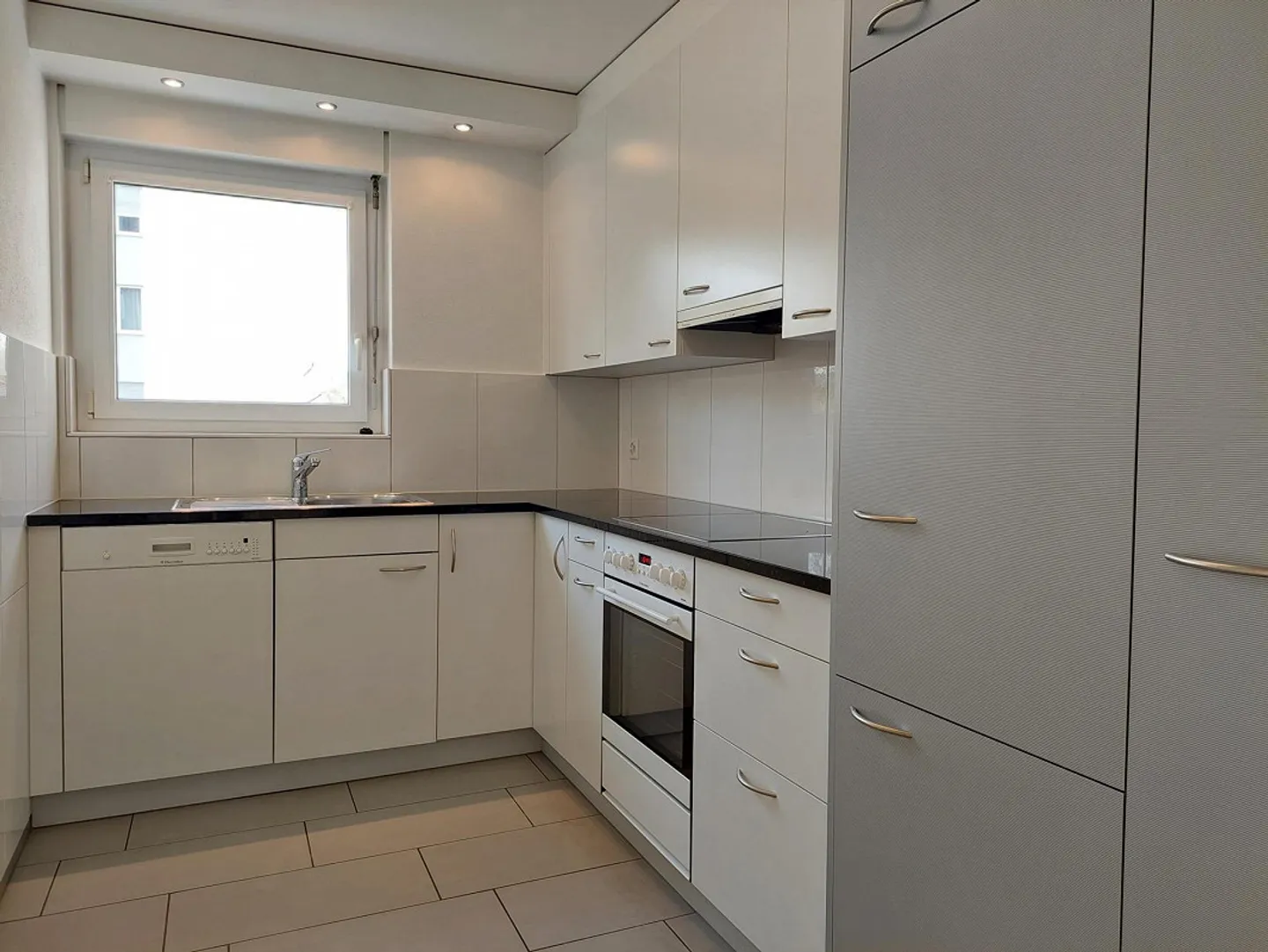 Appartamento in una posizione tranquilla - Foto 3 di 13