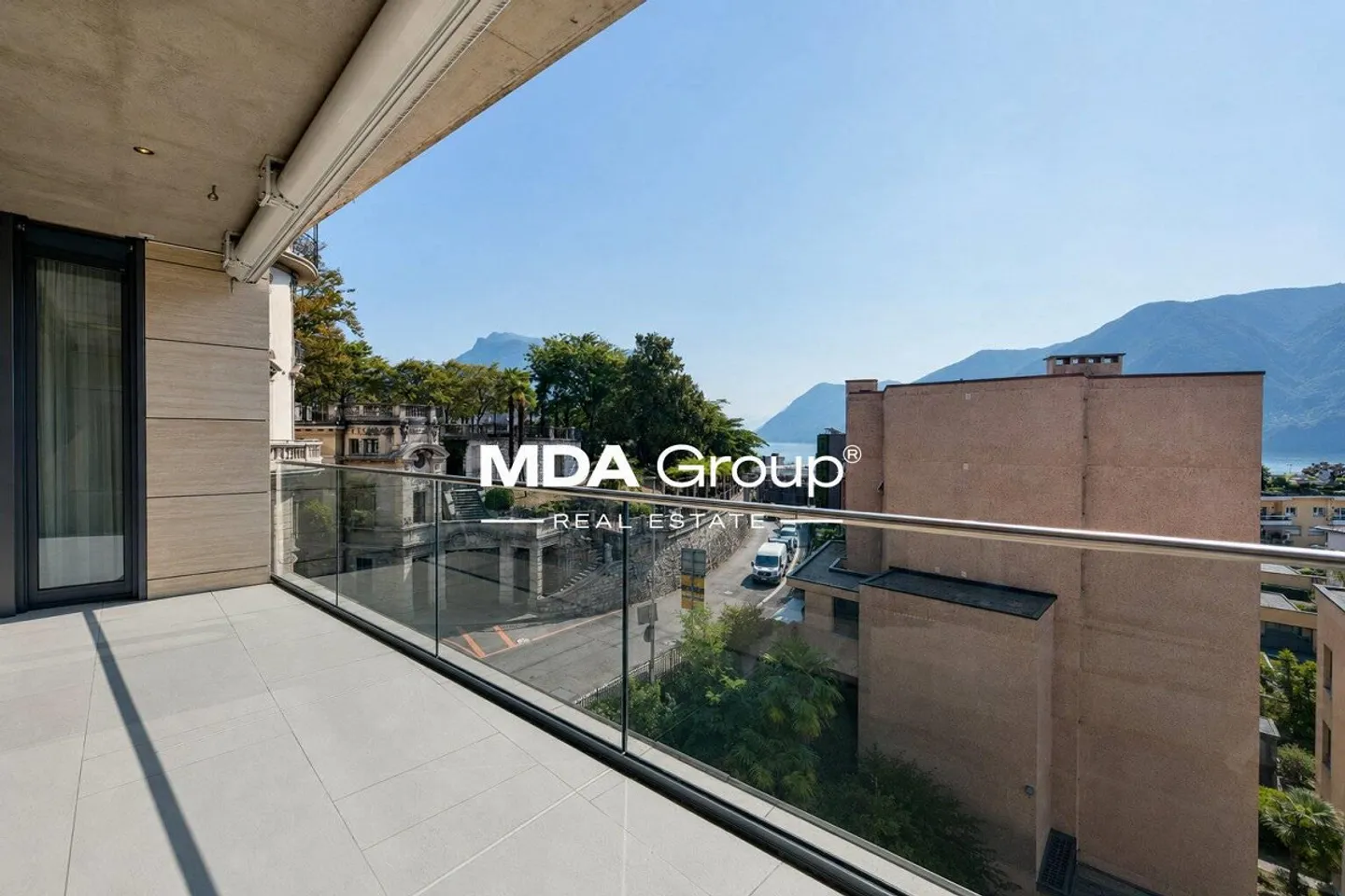 Apartment - Lugano - Photo 1 of 13