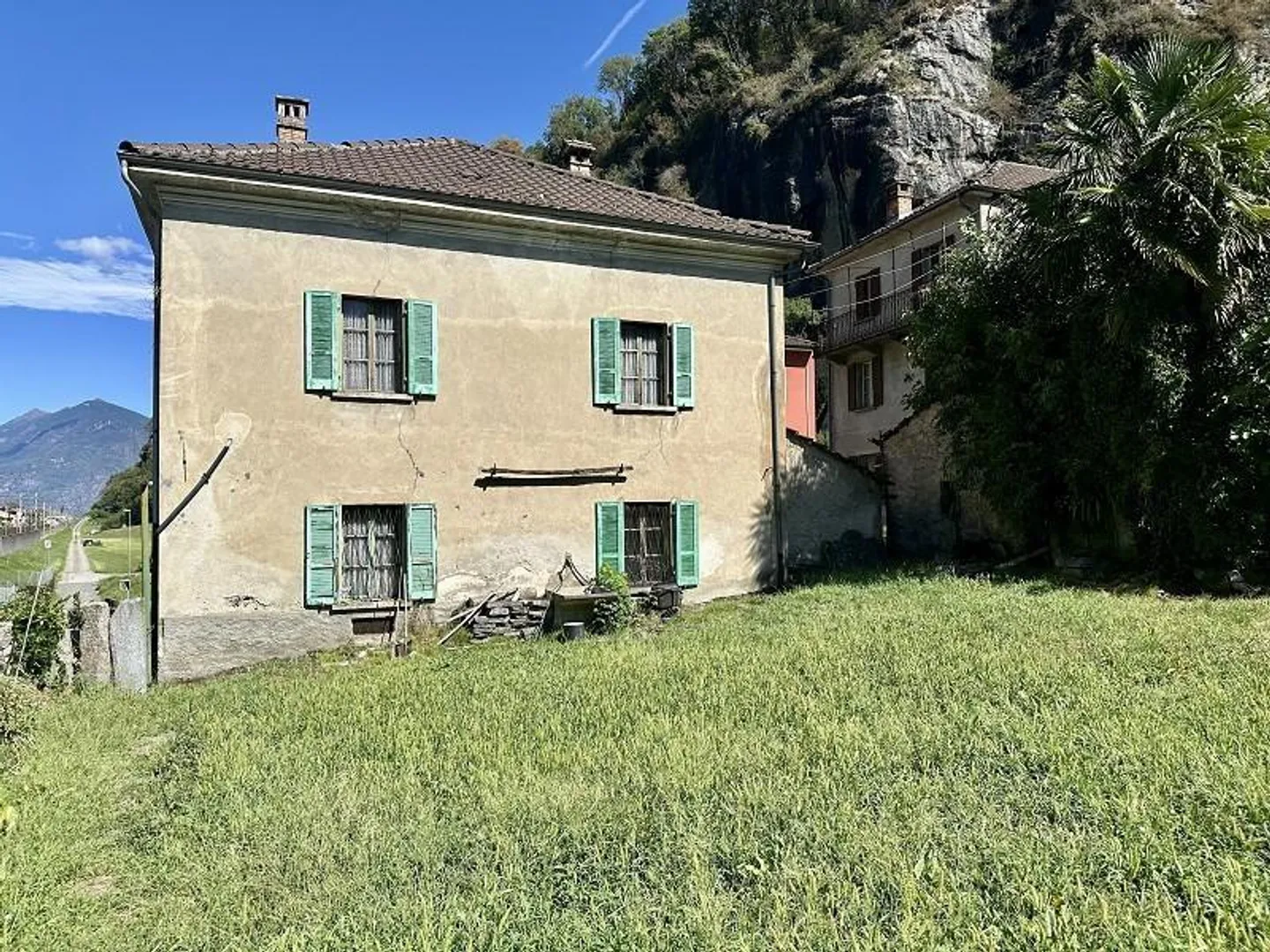 Geräumiges Haus mit Garten - Foto 5 von 24