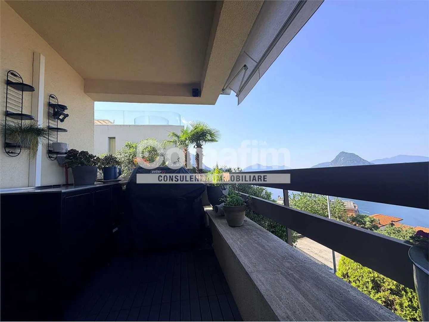 Aldesago - 3 rooms with dream lake view - Photo 3 of 11