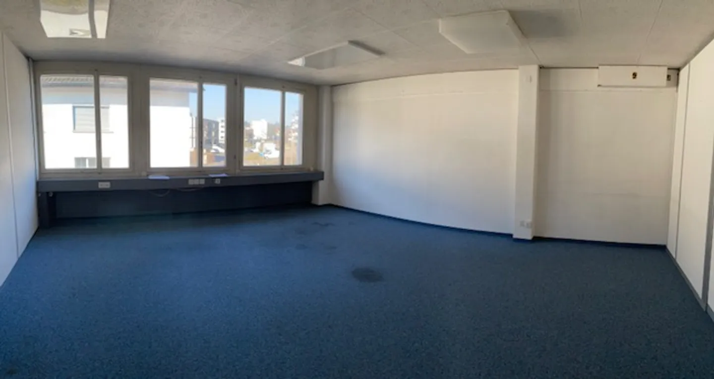 Edificio ad uso misto in affitto - Foto 2 di 3
