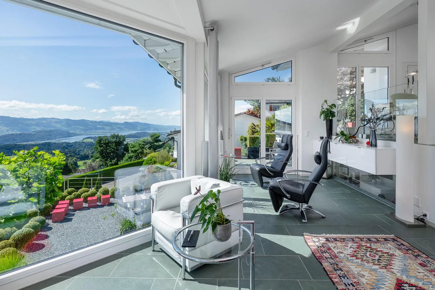 Vie exclusive avec vue panoramique - Photo 3 sur 8