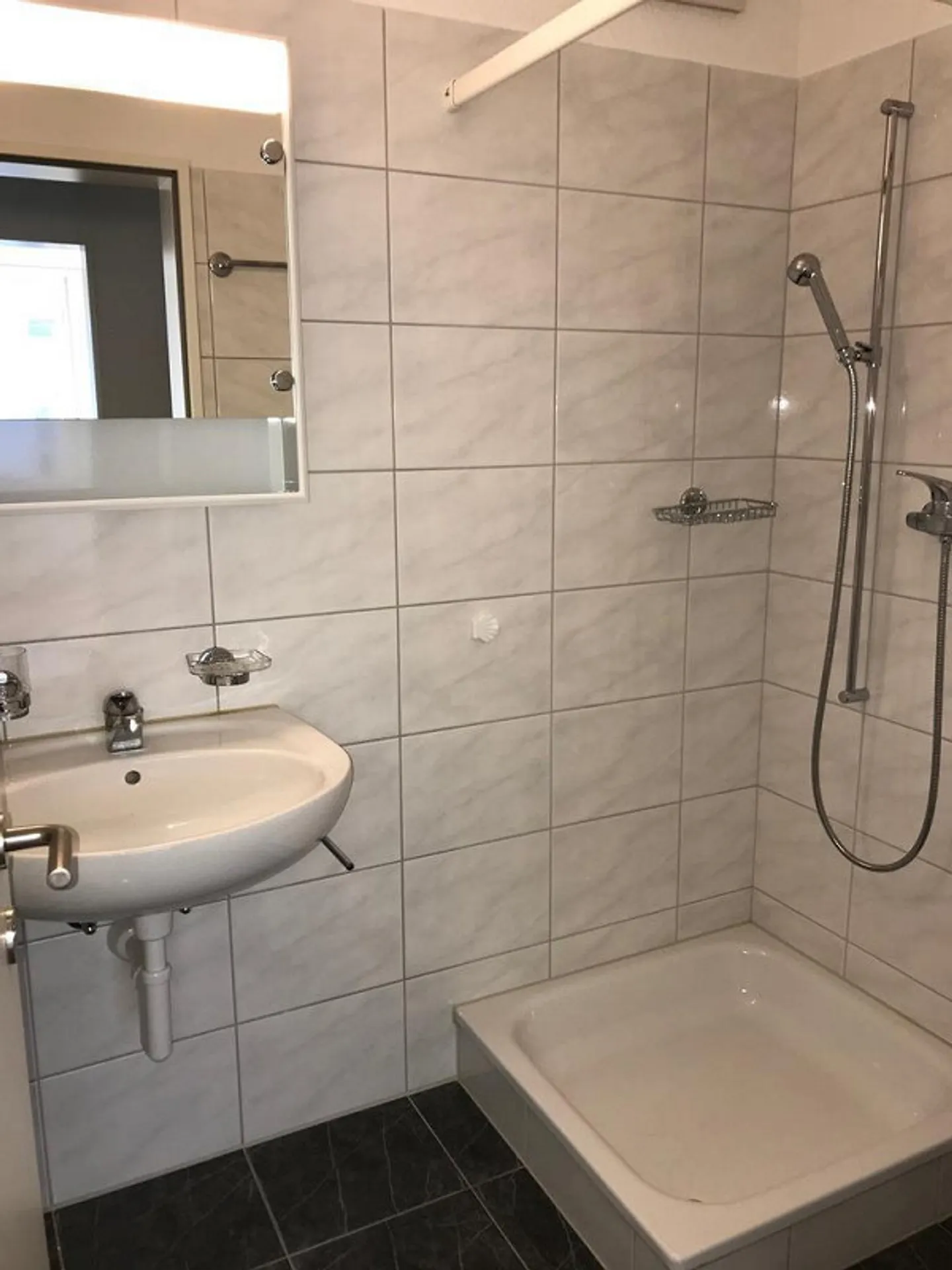 Superbe appartement avec balcon à louer ... - Photo 5 sur 11