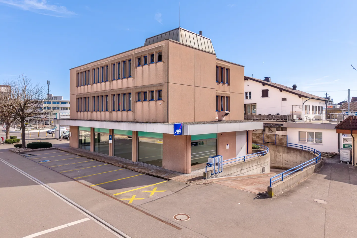 Spazio commerciale moderno e di alta qualità nel centro di Mutschellen - Foto 3 di 12