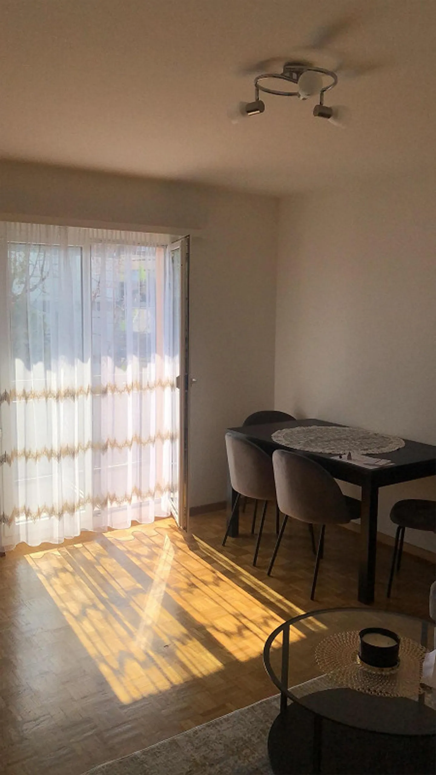 3 Room Apartment - Photo 2 of 9