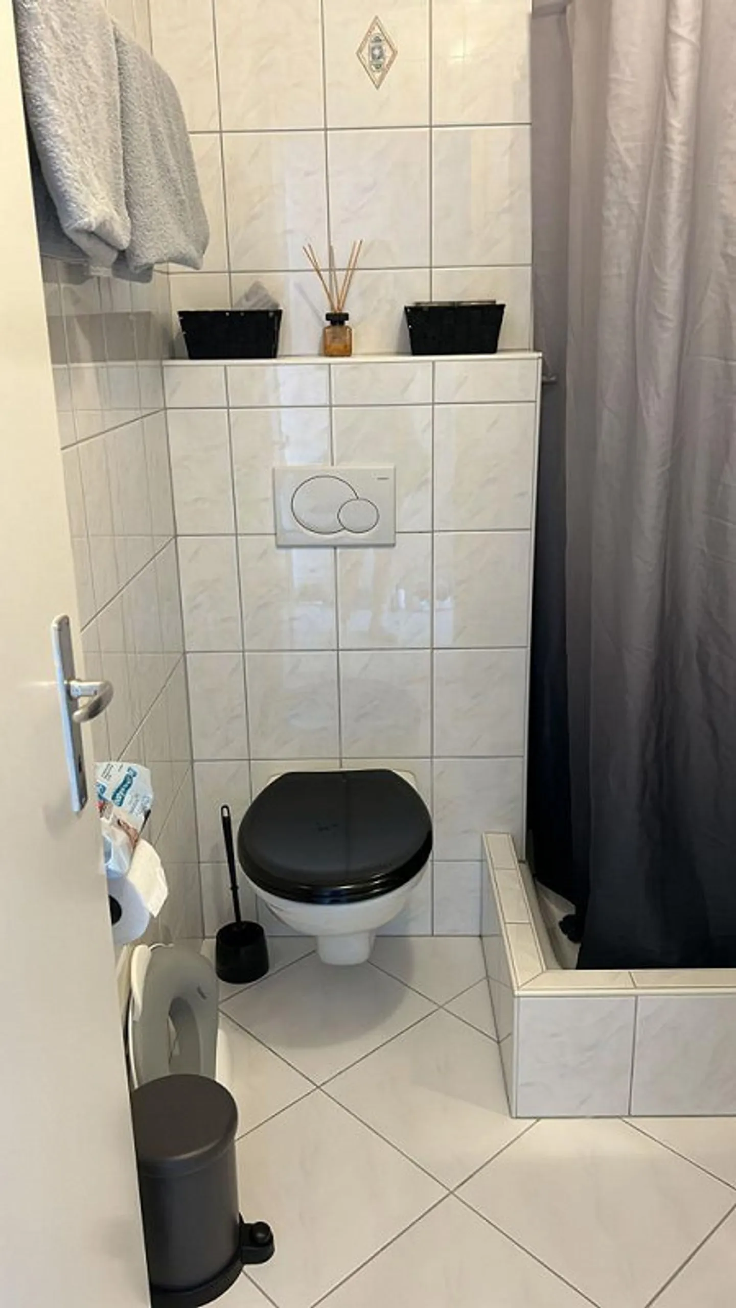 3 Room Apartment - Photo 5 of 9