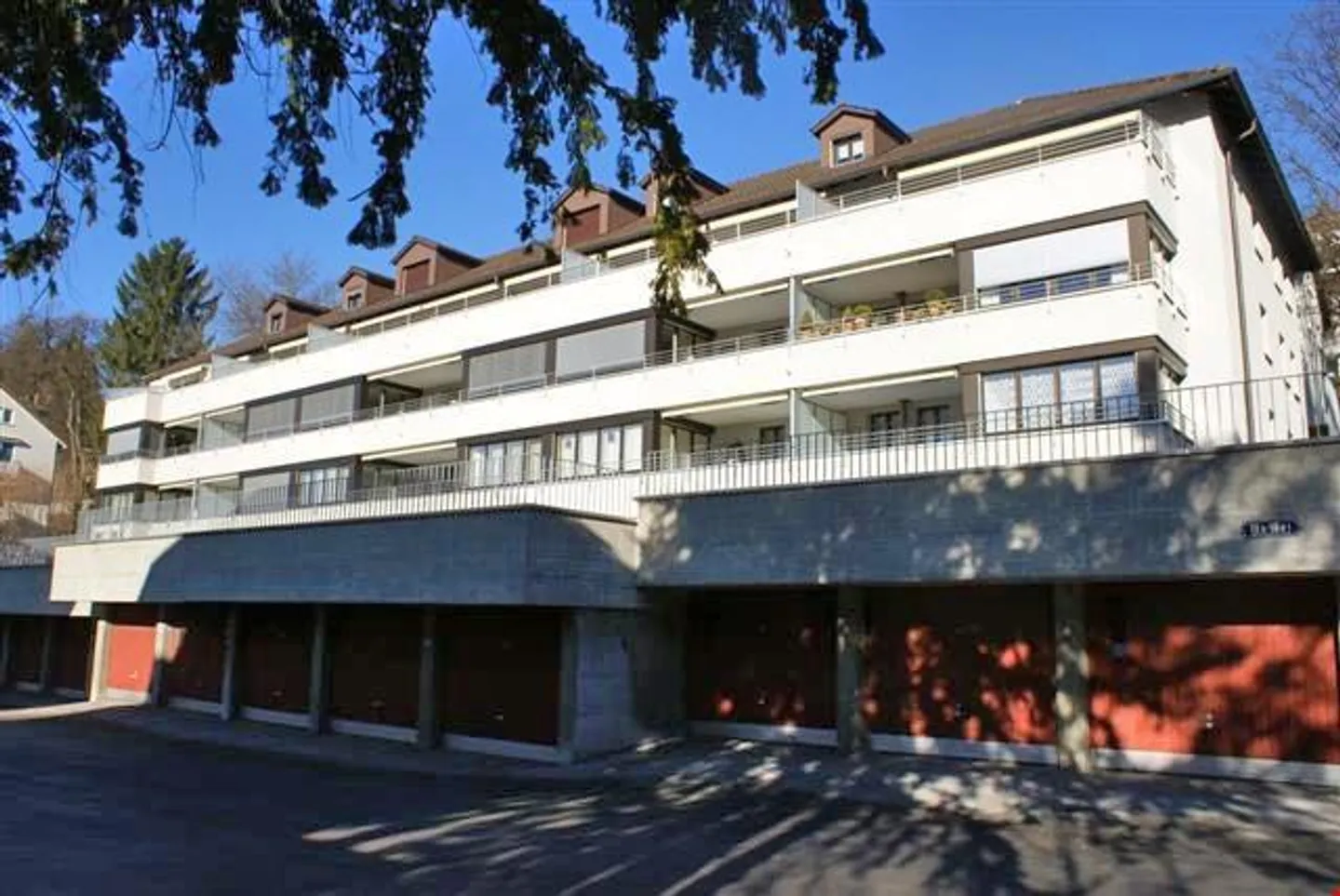 Attractive apartment in a central location in the Rosenberg settlement - Photo 1 of 8