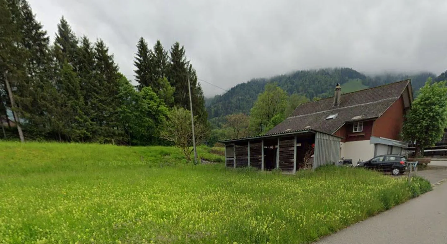 Blumenstein : Maison résidentielle avec 5 chambres dans un endroit calme - Photo 2 sur 13