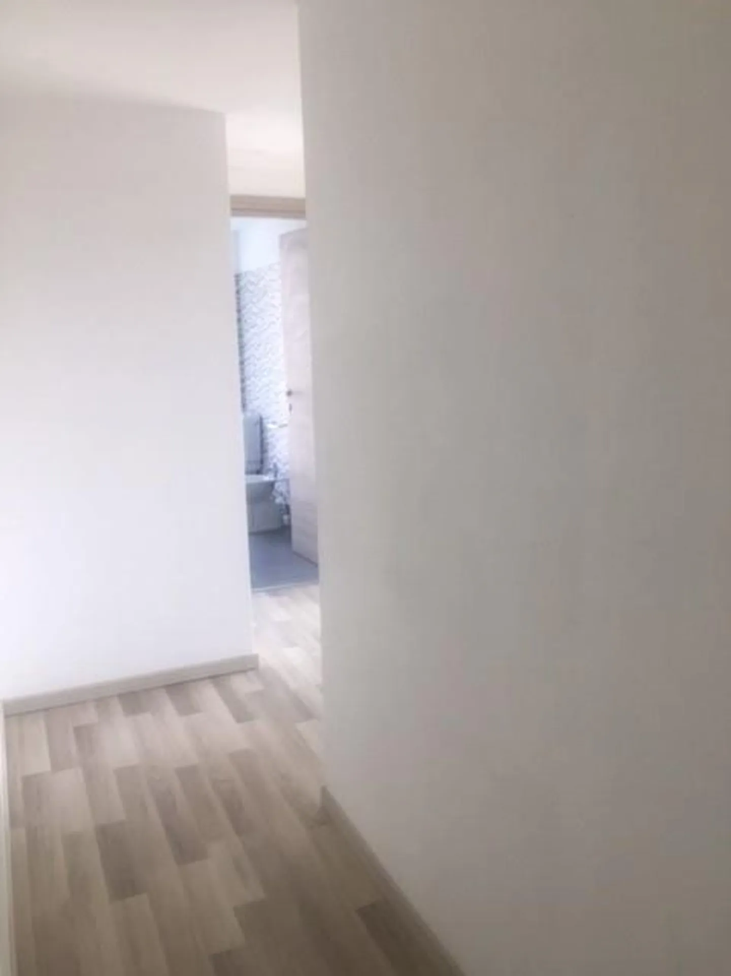 GEWERBLICHES UND WOHNGEBAEUDE FÜR EINKOMMEN - MENDRISIO ZENTRUM - Foto 9 von 30