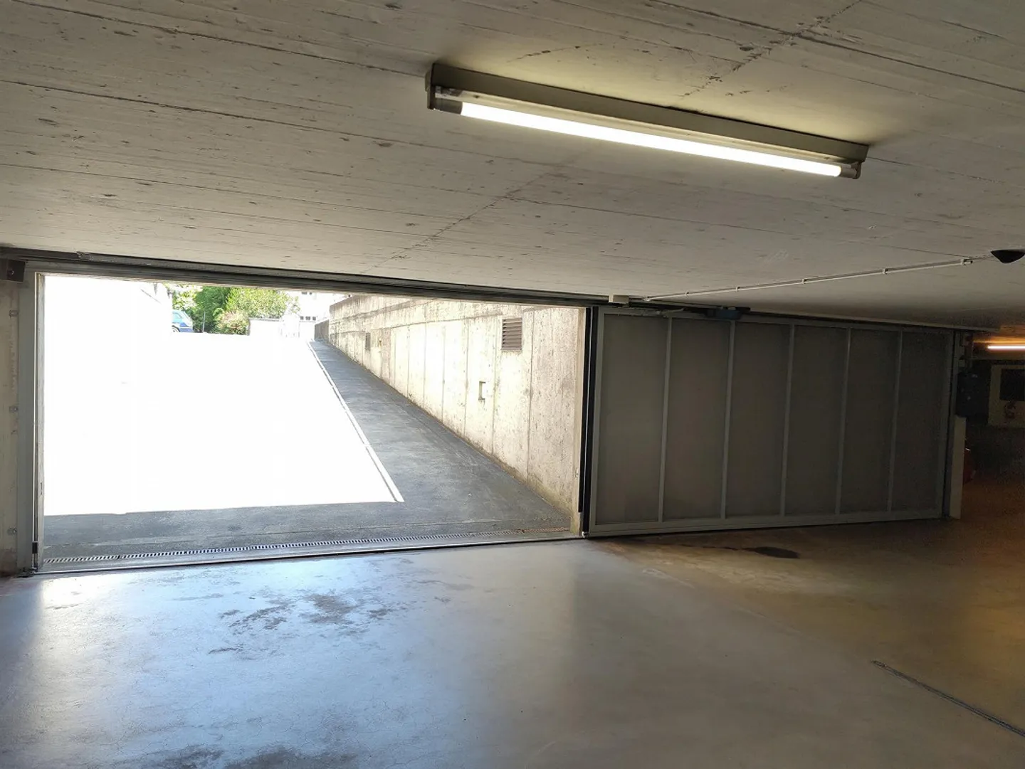 Tiefgaragenplatz an zentralster Lage von Kreuzlingen Löwenschanz 3 - Foto 2 von 3