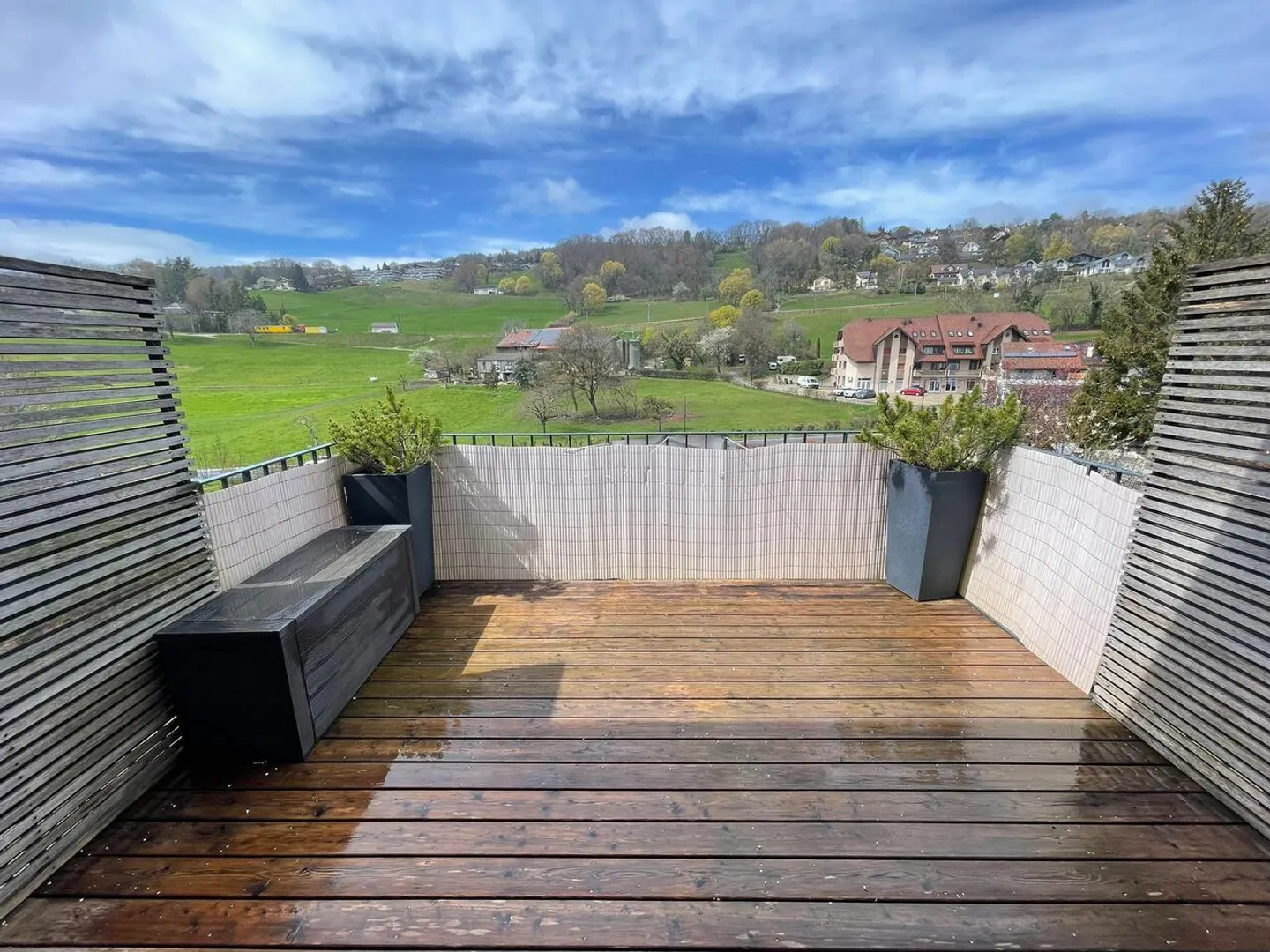Appartement Charmant avec Terrasse - Photo 6 sur 6