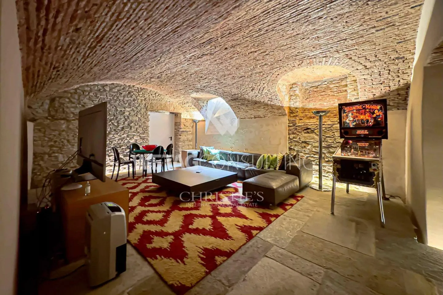 Lugano-Barbengo: villa maestosa completamente ristrutturata in vendita - Foto 10 di 13