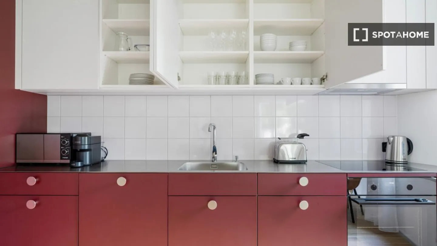 Appartamento in affitto - Foto 9 di 18