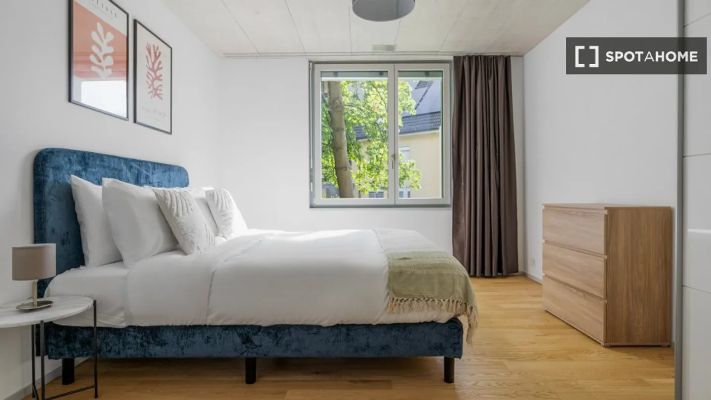 Appartamento in affitto - Foto 10 di 18