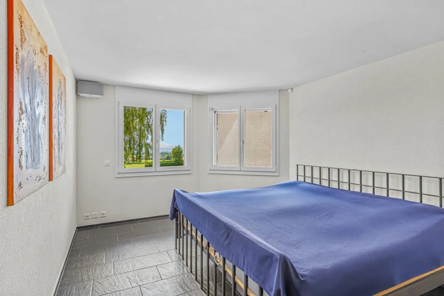 Maison de ville élégante de 5,5 pièces avec vue sur les Alpes et oasis de bien-être - Photo 13 sur 15