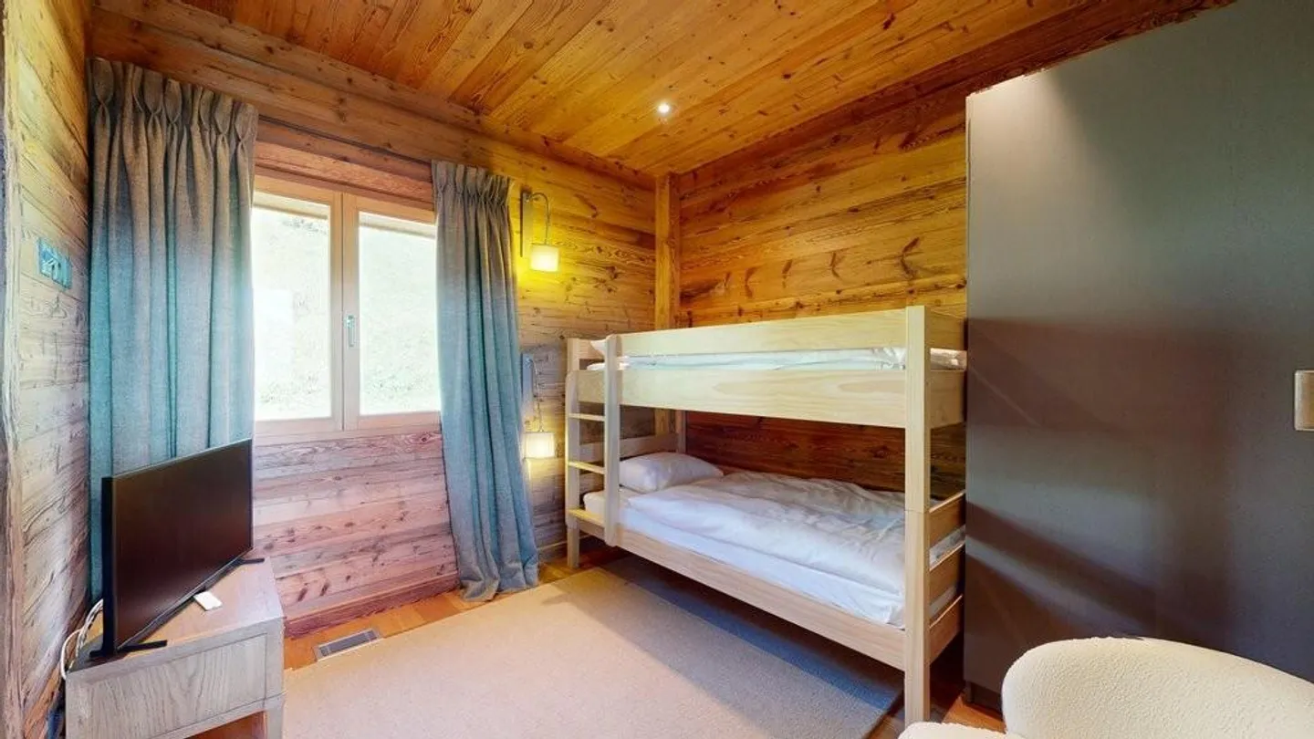Crans - Chalet de haut standing avec vue imprenable sur les Alpes - Foto 11 von 12