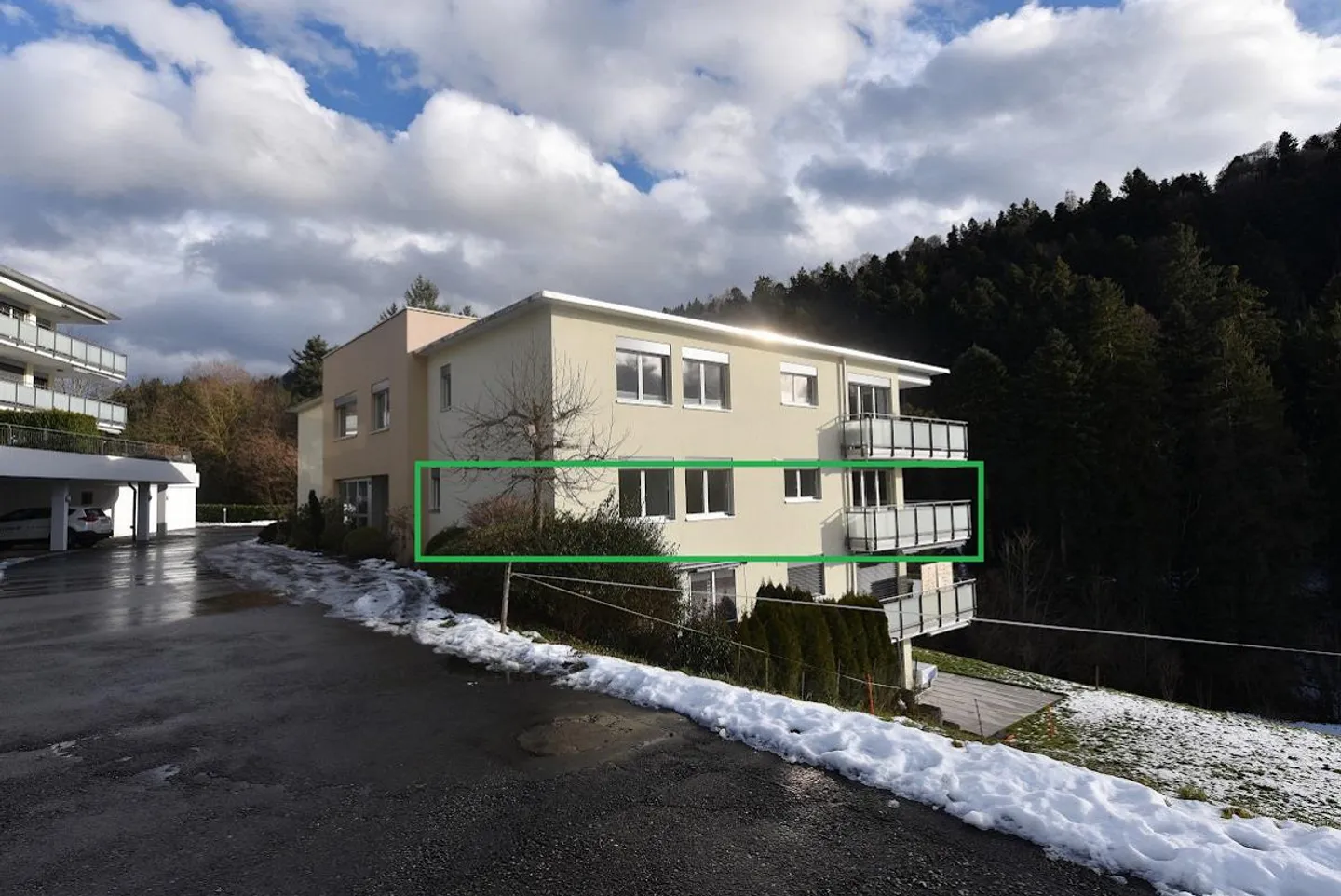 sonnige Wohnung mit Aussicht und Ruhe - Foto 2 von 12