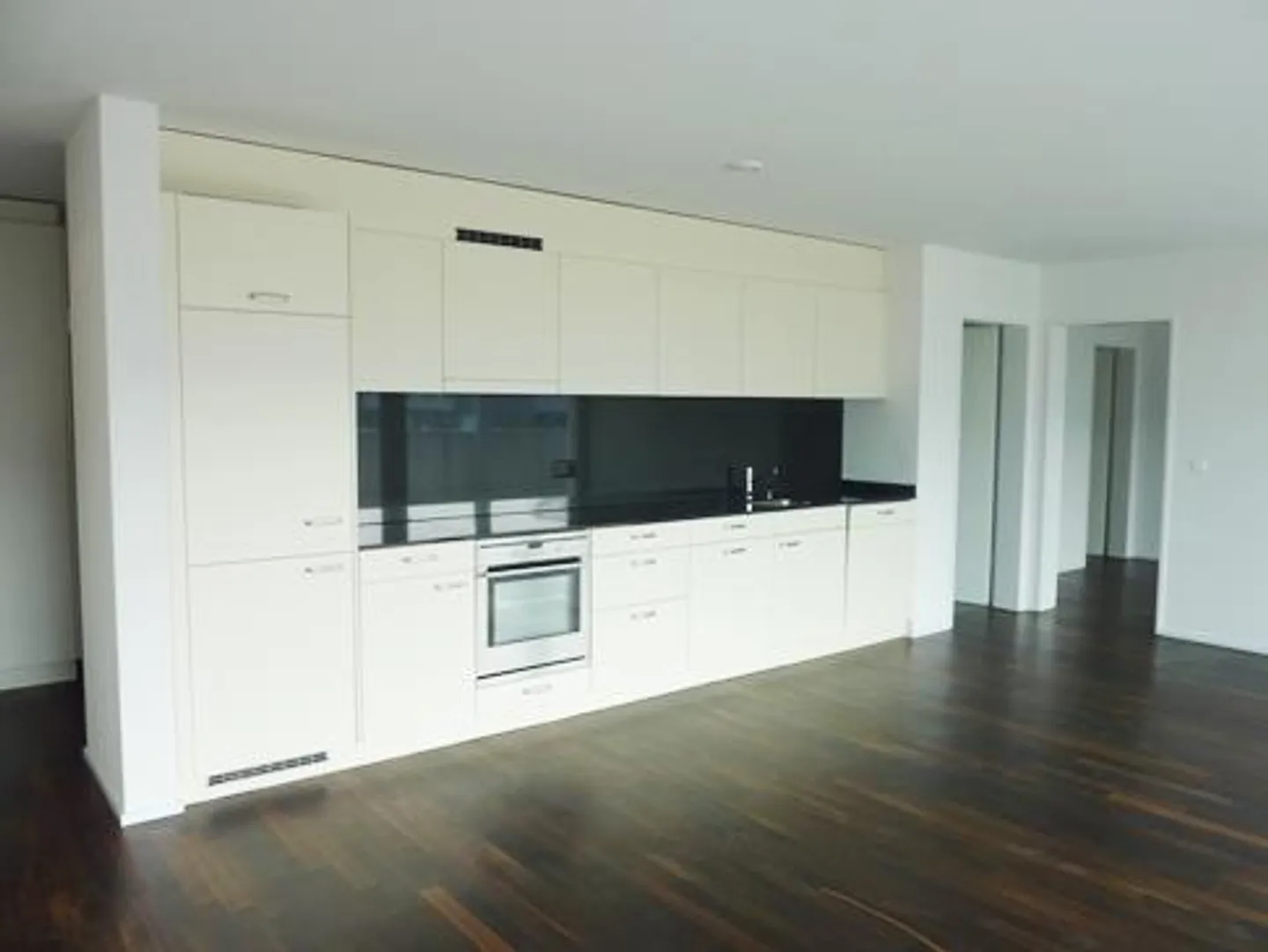 Modernes Apartment in Greenpark - Foto 3 von 6