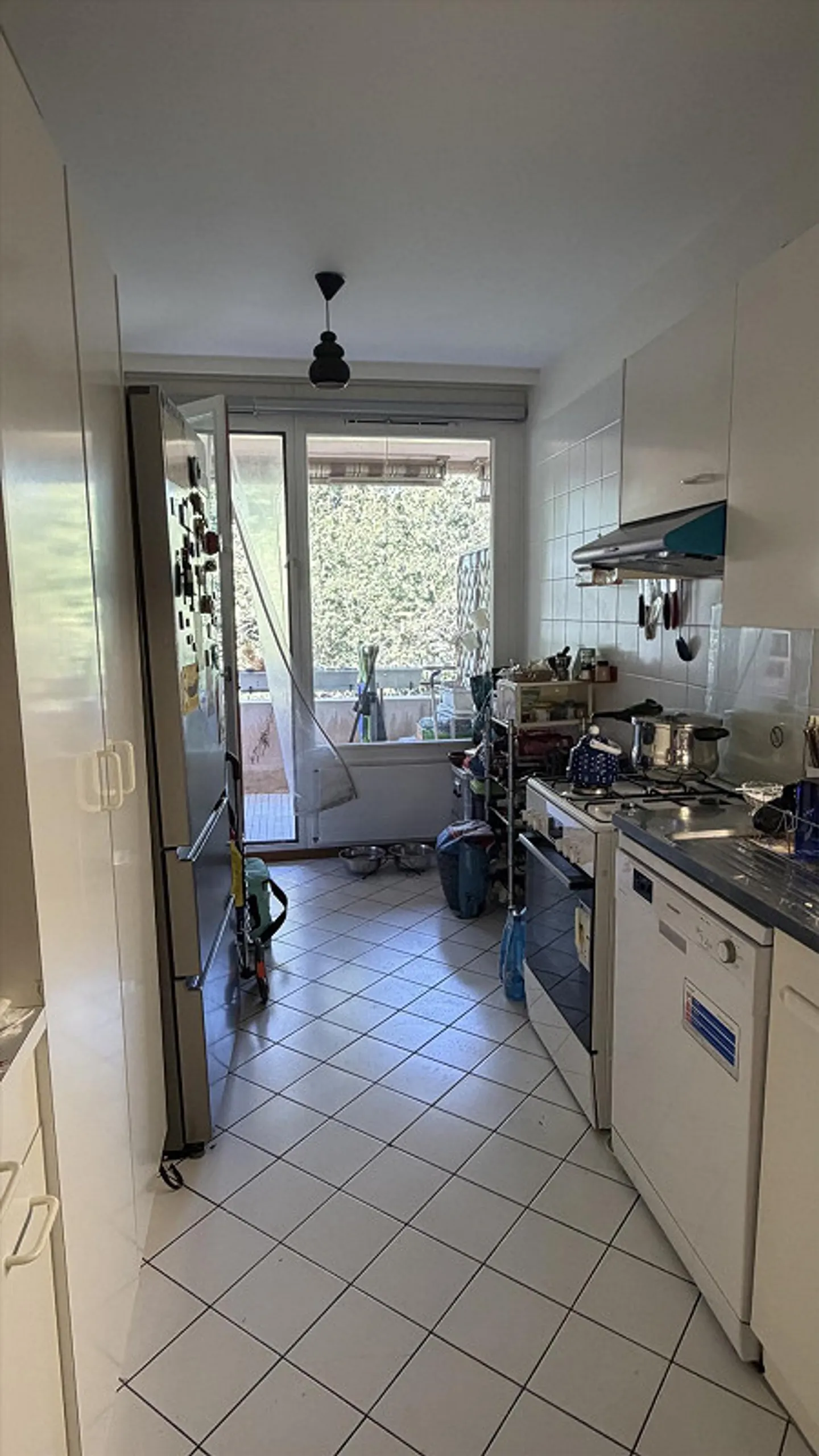 Appartamento di 4 stanze vicino al quartiere delle Nazioni. - Foto 4 di 13
