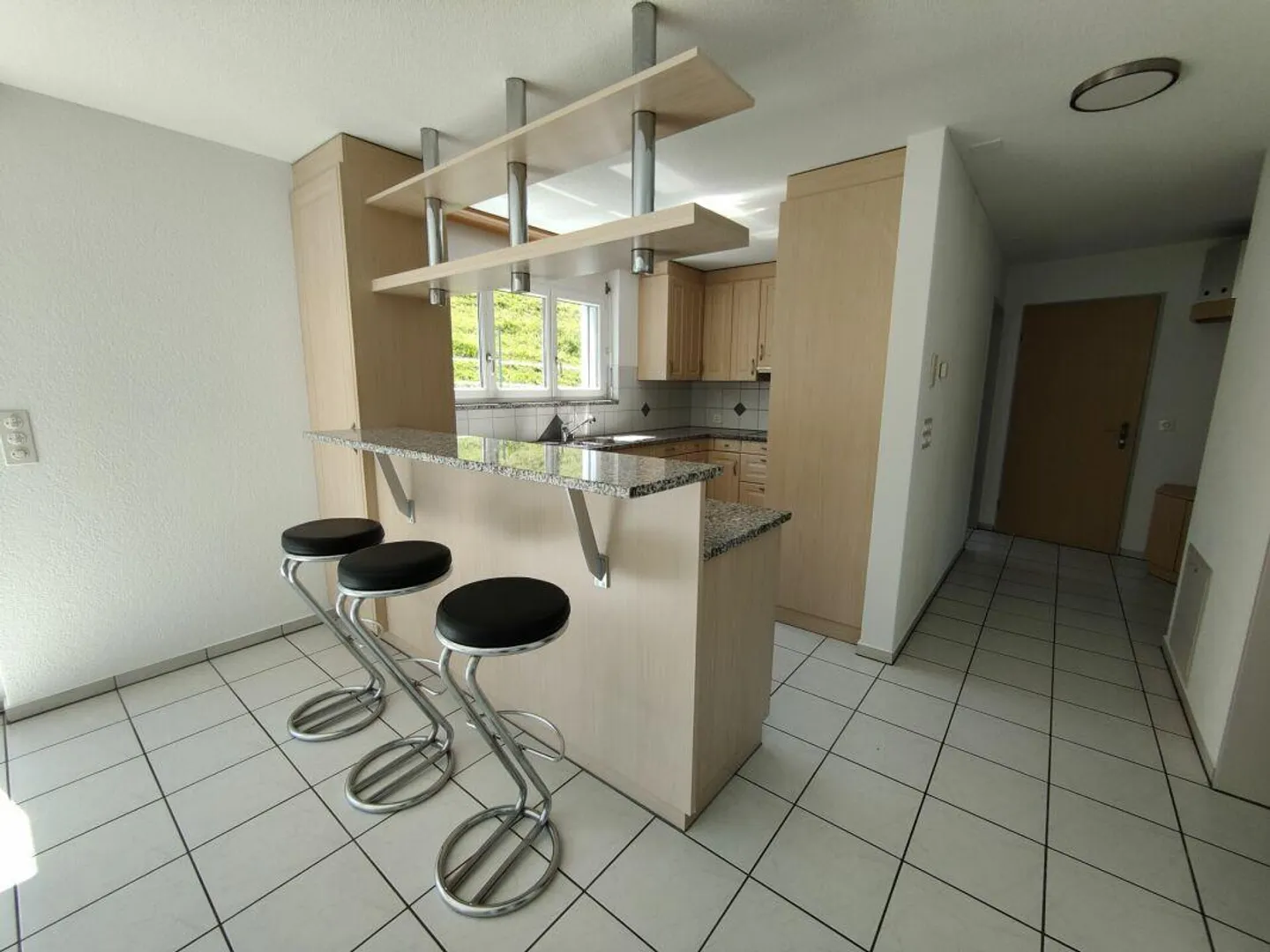 Vivre comme dans une maison individuelle - belle maisonette de 5,5 pièces - Photo 2 sur 14