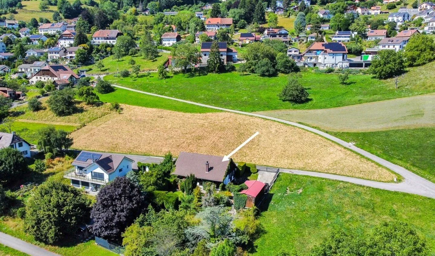 Casa unifamiliare con 5,5 stanze su un terreno di 1'127 m2 con una vista magnifica - Foto 4 di 24