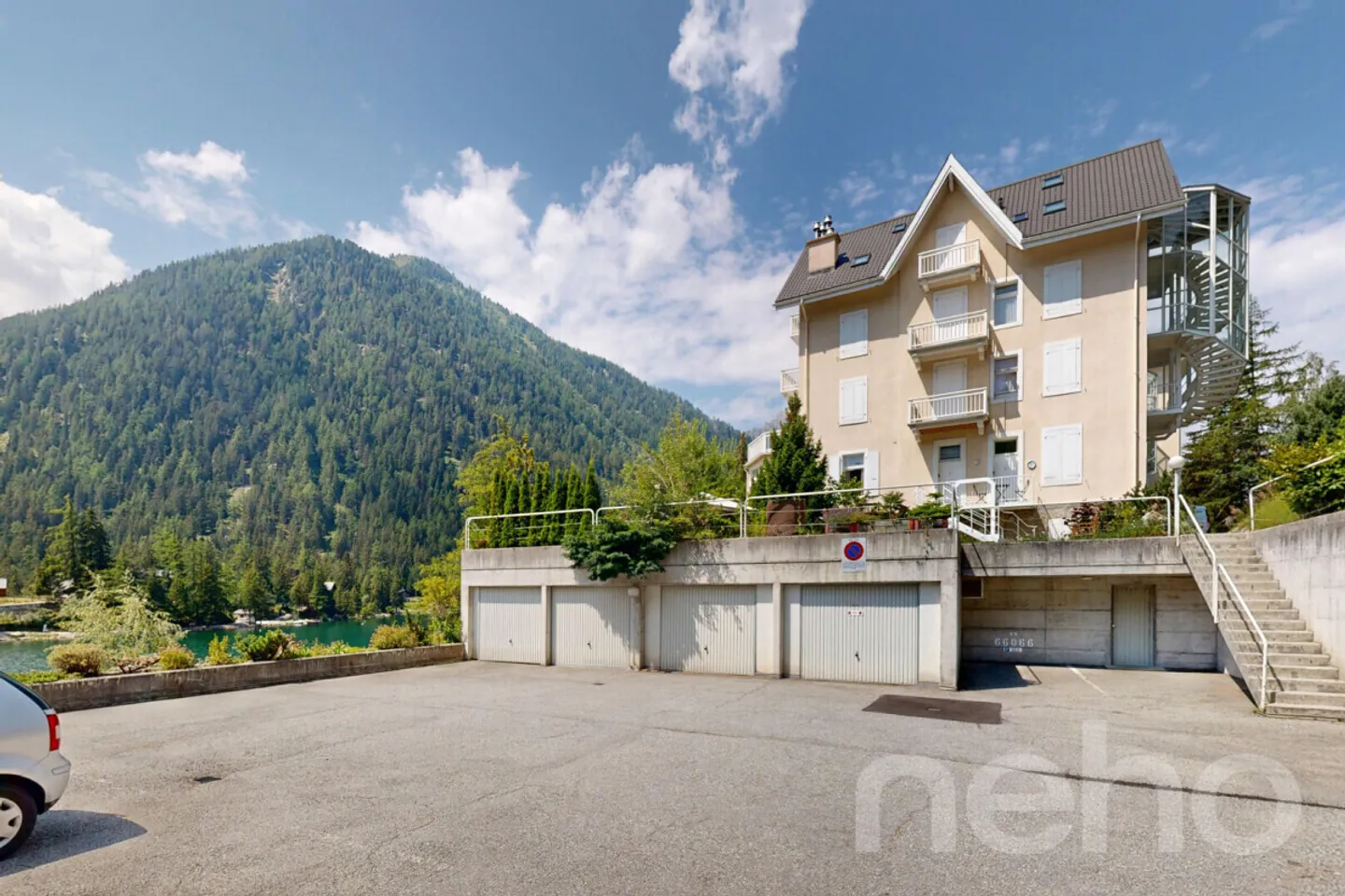 Exklusiv: Penthouse-Wohnung mit Mezzanin - Foto 2 von 12