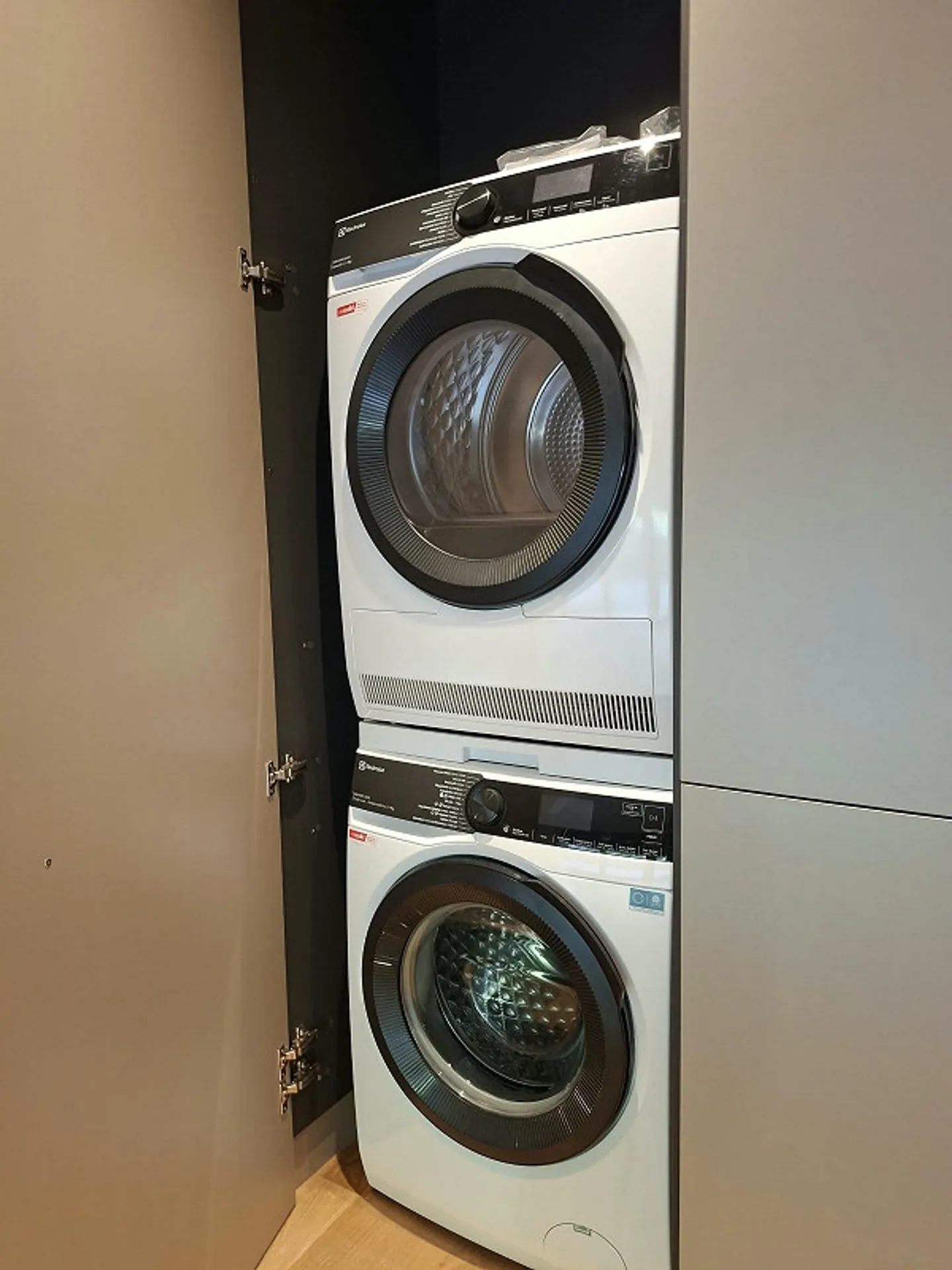 Appartement de 3,5 pièces moderne équipé - Photo 7 sur 8