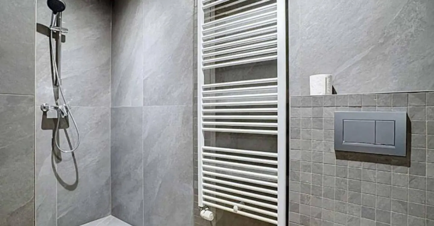 Cornice rurale - Appartamento di 4,5 stanze - Foto 8 di 11