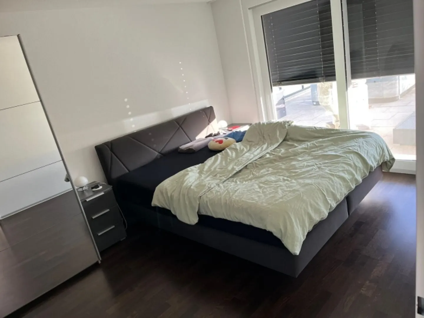 Appartement en attique avec grande terrasse à Lyss - Photo 7 sur 11