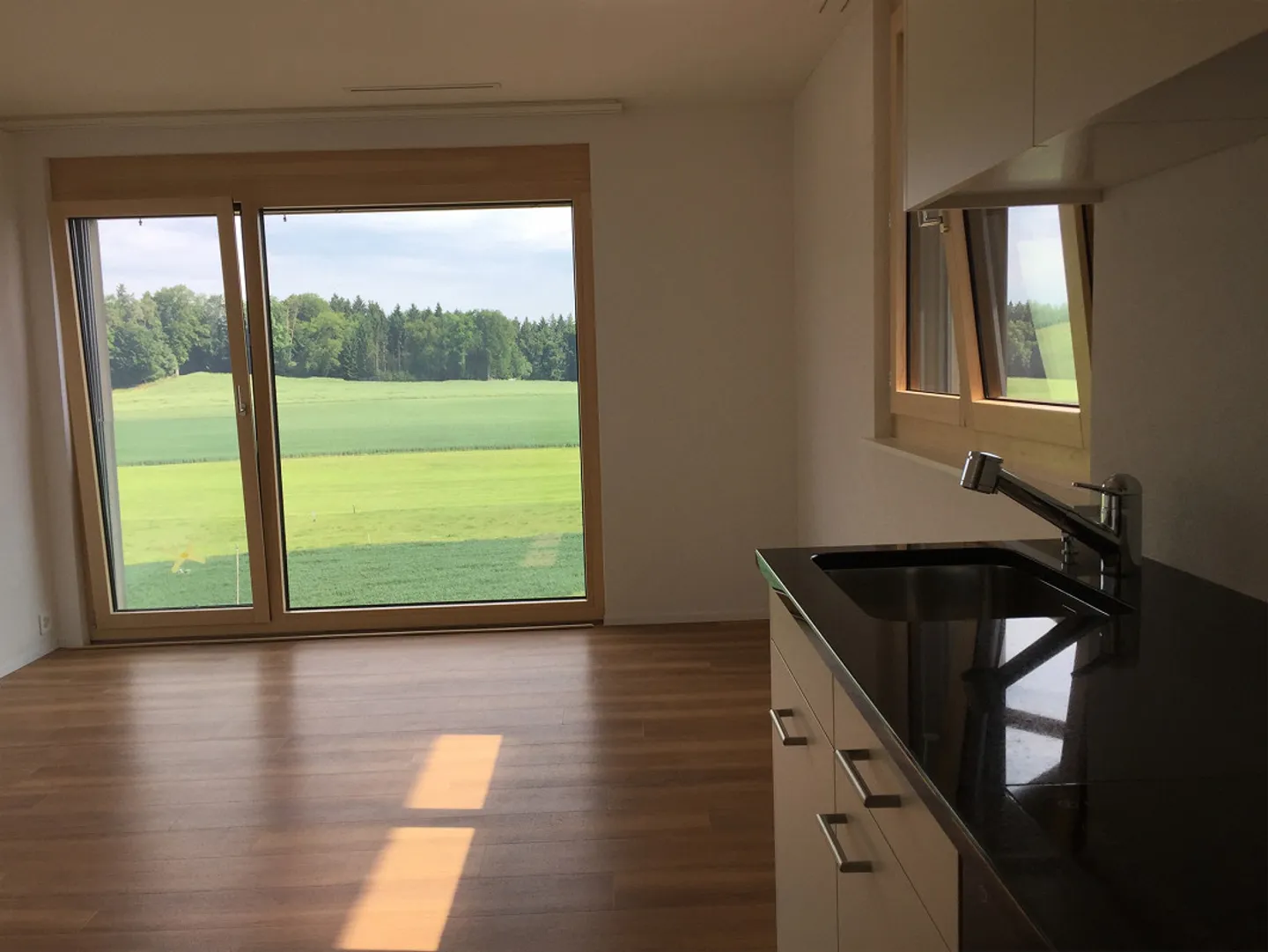 Appartamento singolo con vista mozzafiato - Foto 2 di 9