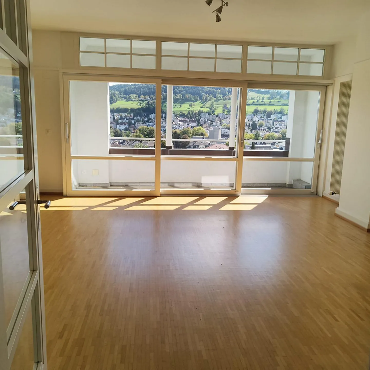 4.5 Room Apartment in City Villa with Stunning View - Photo 1 of 11
