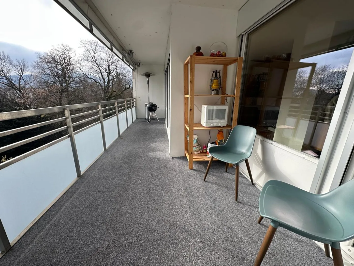 Spacious 7.5 Room Apartment - Photo 13 of 13