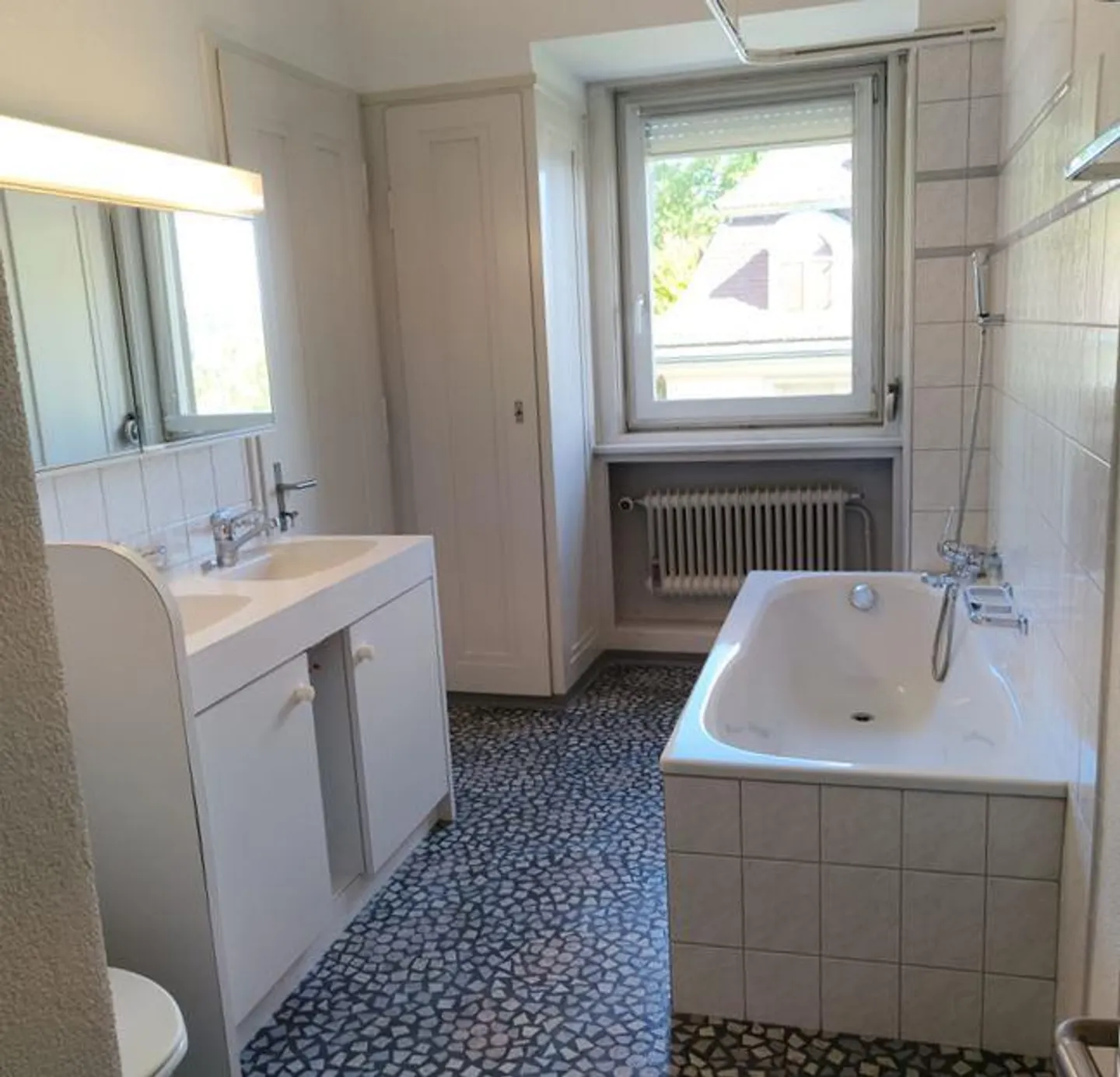 4.5 Room Apartment in City Villa with Stunning View - Photo 6 of 11