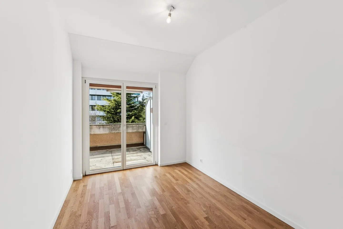 Stupendo appartamento attico con grande terrazza - Foto 9 di 12