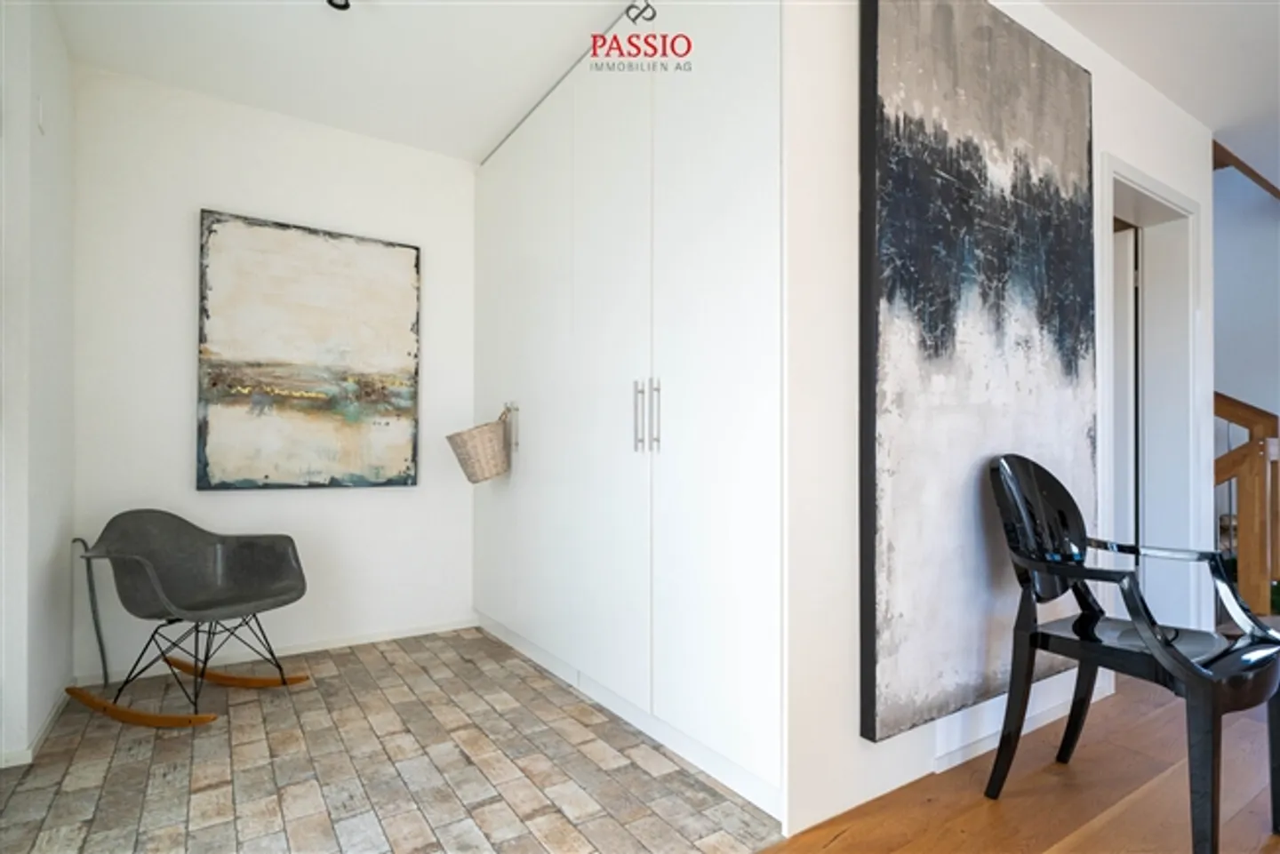 4.5-Room End Row House with Pool & High-Quality Finish Near the Lake - Photo 9 of 20