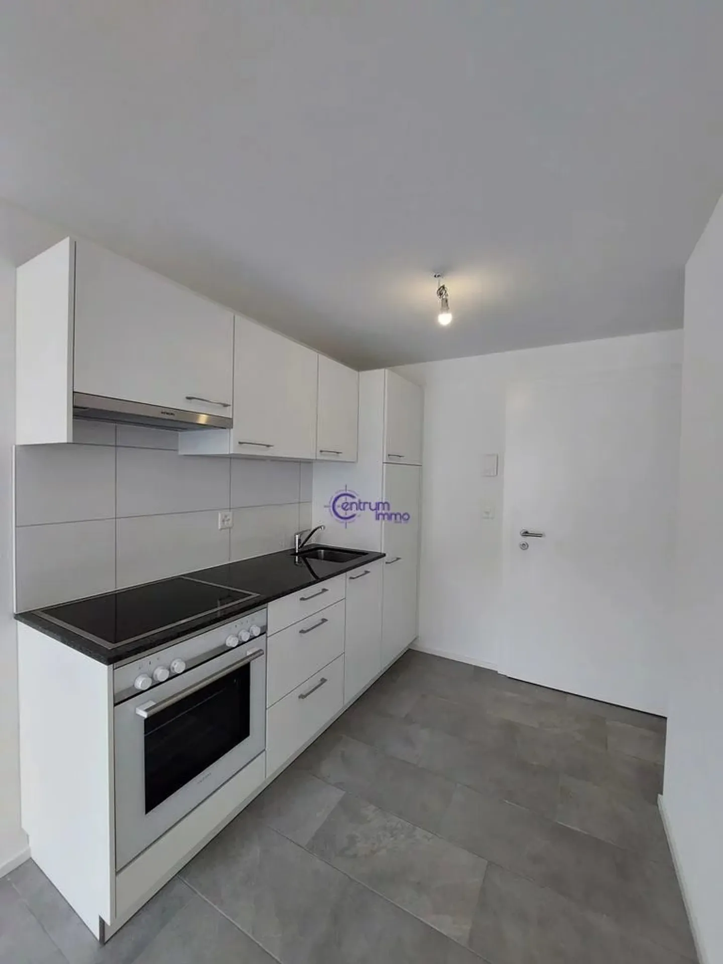 Casa singola in affitto - Foto 6 di 29