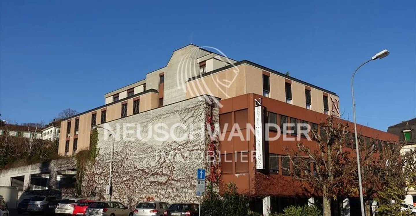 Edificio misto a Delémont - Foto 3 di 11