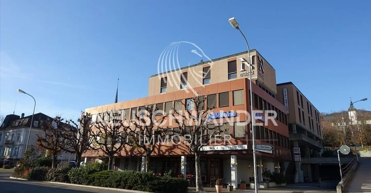Edificio misto a Delémont - Foto 4 di 11