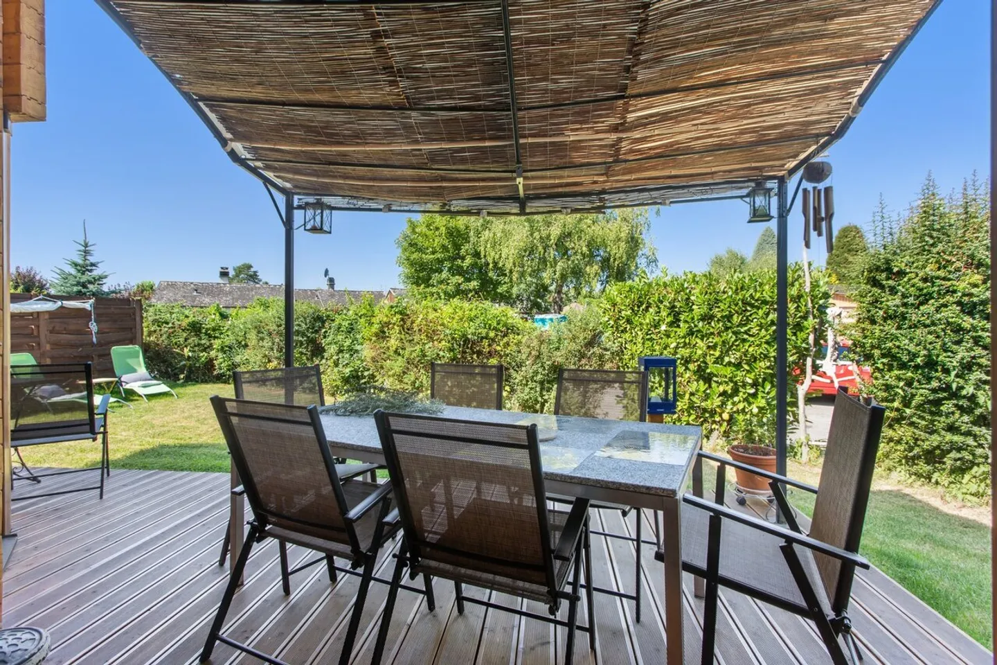 Nuova casa in legno massello a 50m dal lago di Neuchâtel - Foto 11 di 14