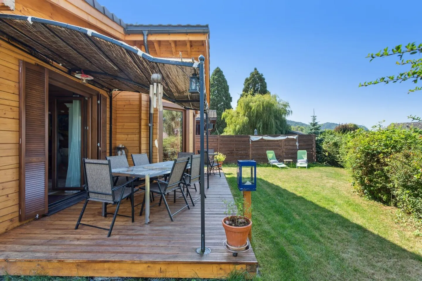 Nuova casa in legno massello a 50m dal lago di Neuchâtel - Foto 12 di 14