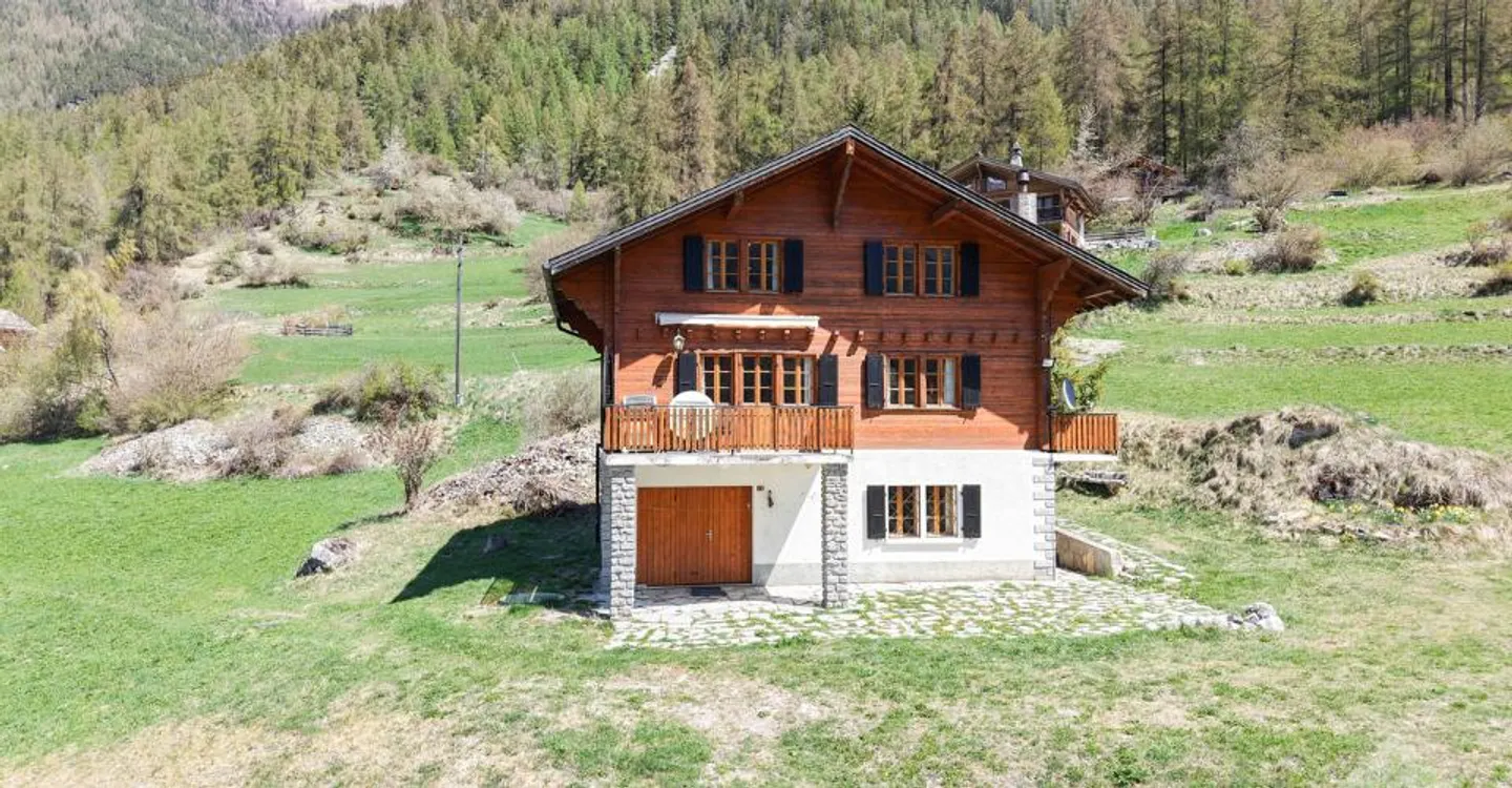 Chalet mit Atemberaubendem Blick - Foto 1 von 12